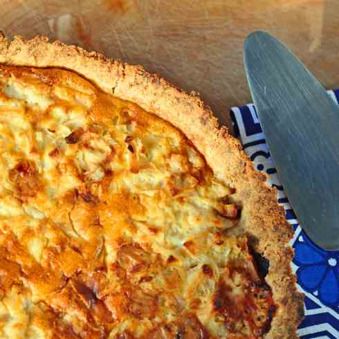 Gorgonzola apple quiche