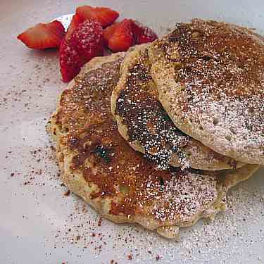 Banana Oatmeal Pancakes