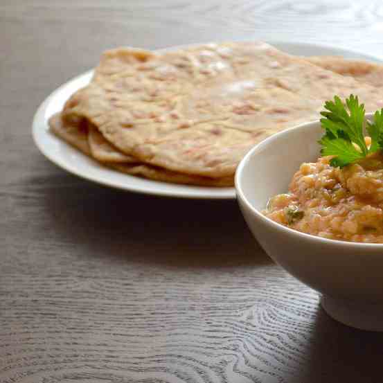 Daal with tomatoes