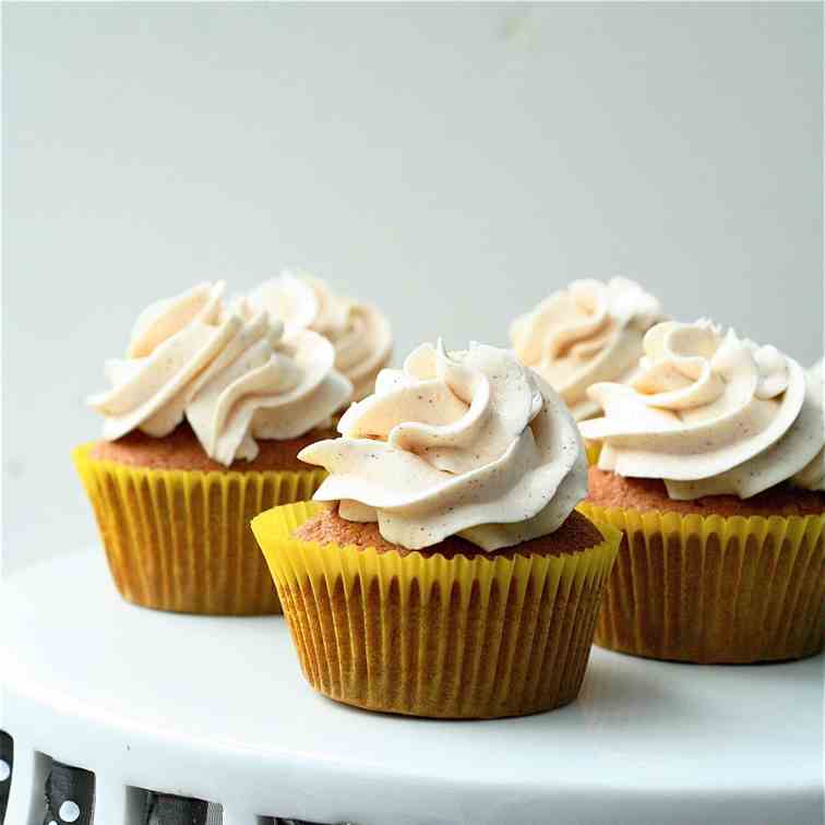 Bananas Foster Cupcakes