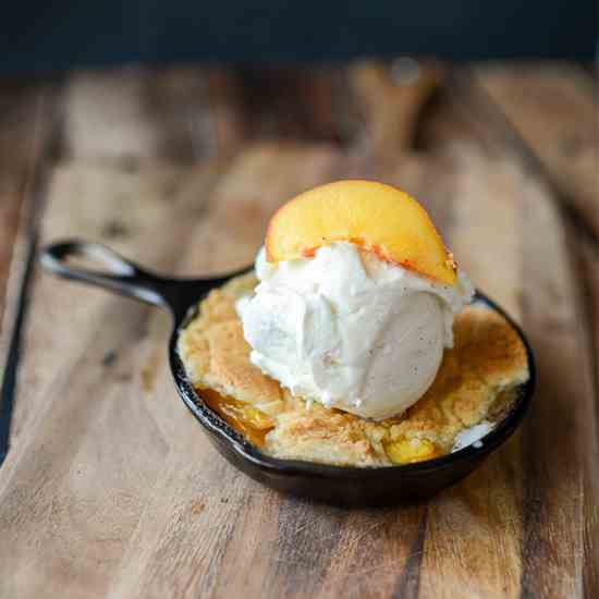 Colorado Peach Cobbler