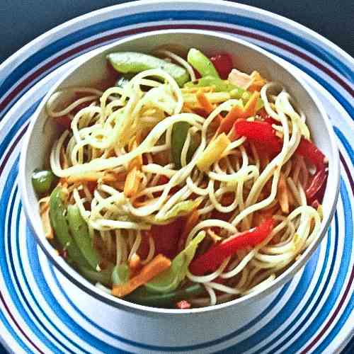 Healthy Coconut Oil Vegetable Noodles