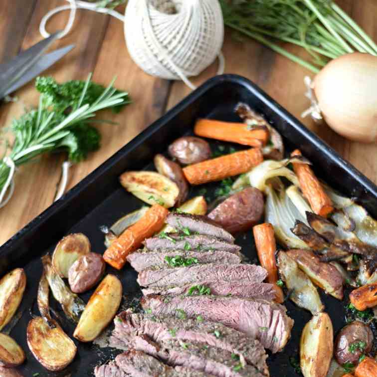 Classic Roast Beef Sheet Pan