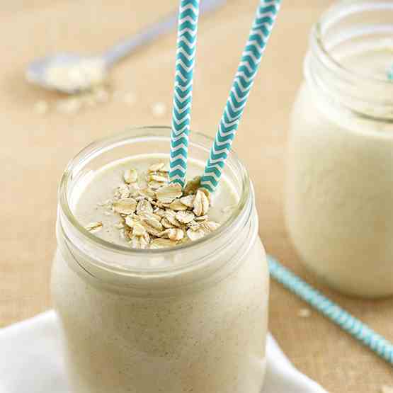 Peanut Butter Oatmeal Smoothie 