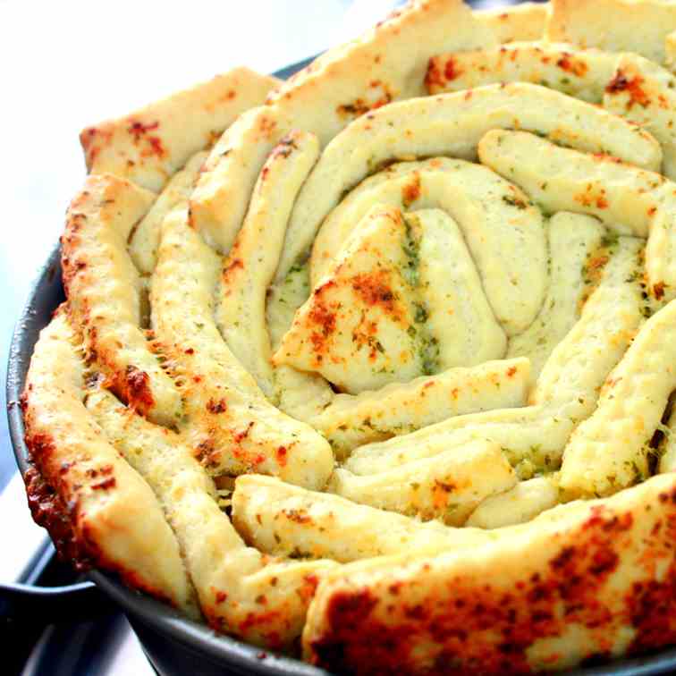 Garlic Rose Bread