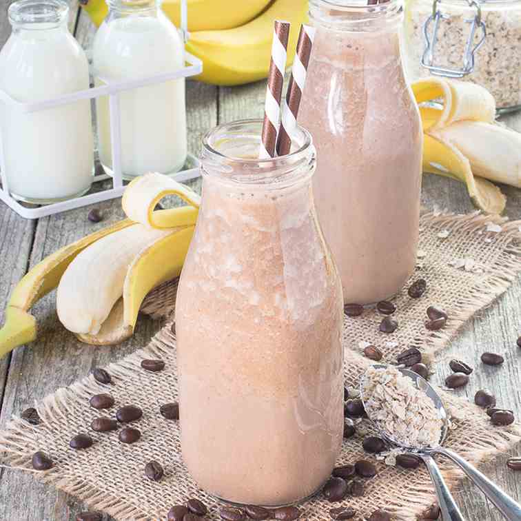 Coffee, Oat and Banana Smoothie