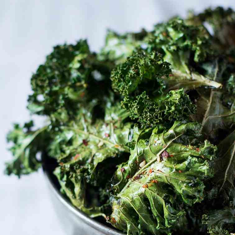 Kale chips with zaatar