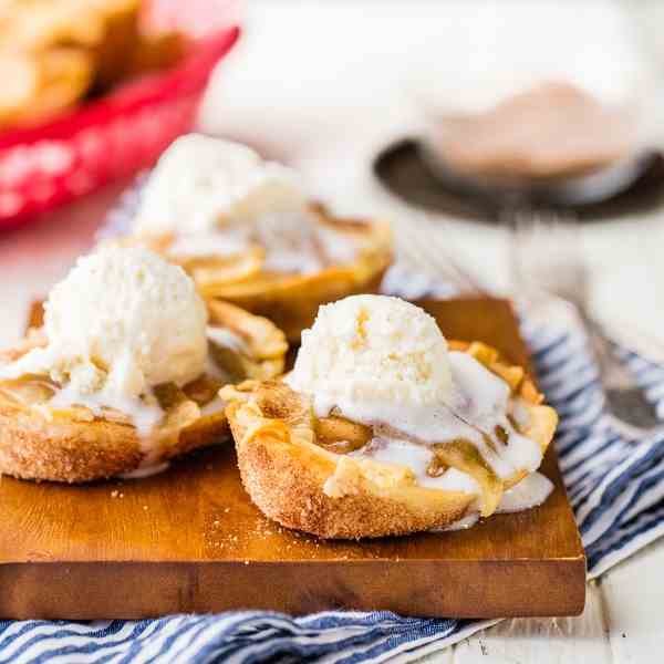 Apple Pie Taco Boats