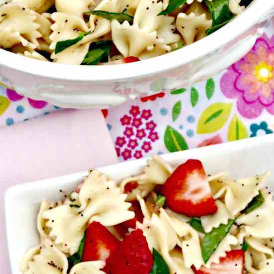 Strawberry Spinach Pasta Salad