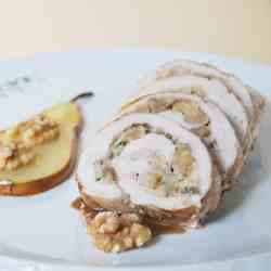 Chicken stuffed with walnuts and pears