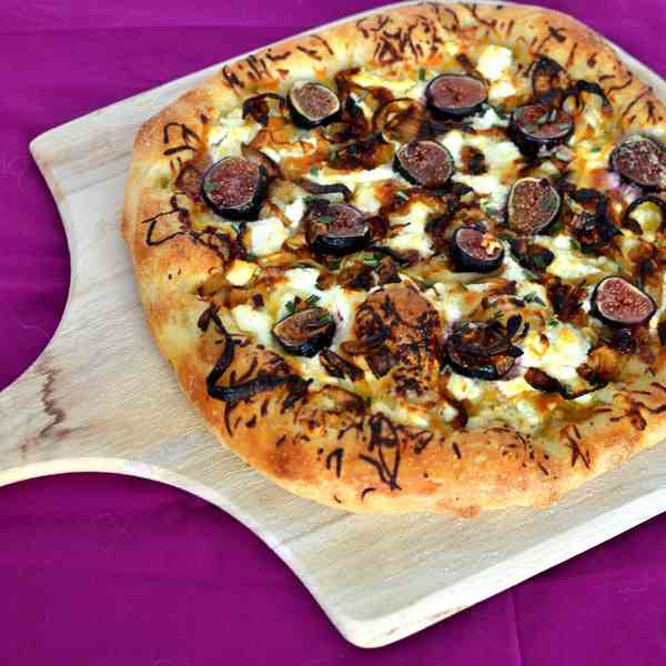 Fig and Goat Cheese Pizza