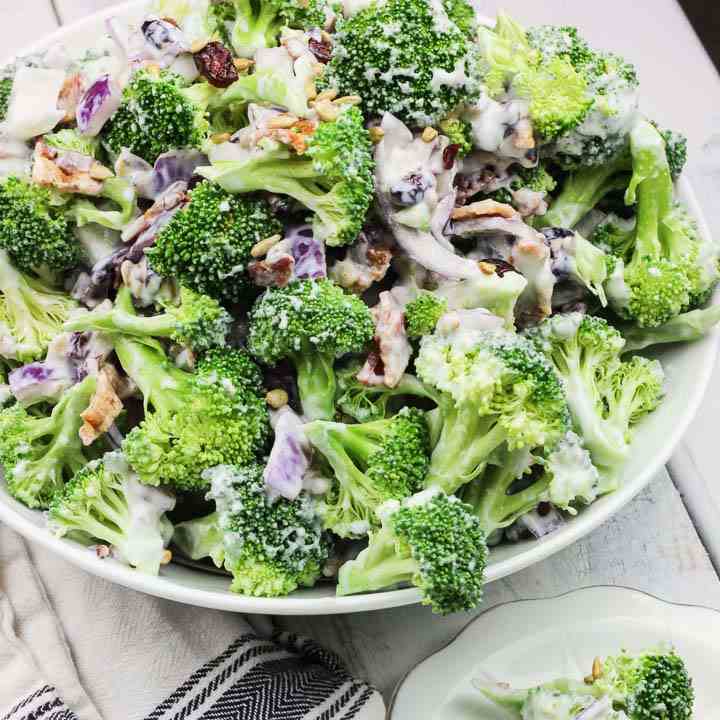 Skinny Greek Yogurt Broccoli Salad