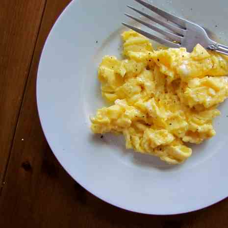 How to Make Scrambled Eggs