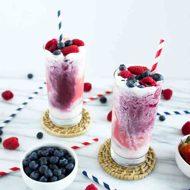 Berries - Cream Tie Dye Smoothie