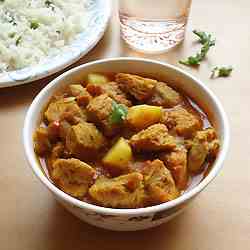 Soya Chunks Potato Curry