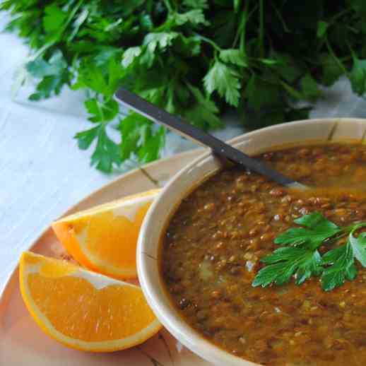 Brown lentil dahl