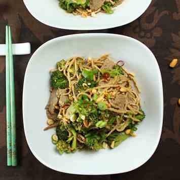 Peanut Soba w/ Beef & Broccoli