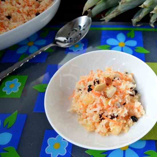 Refreshing Creamy Pineapple Coleslaw