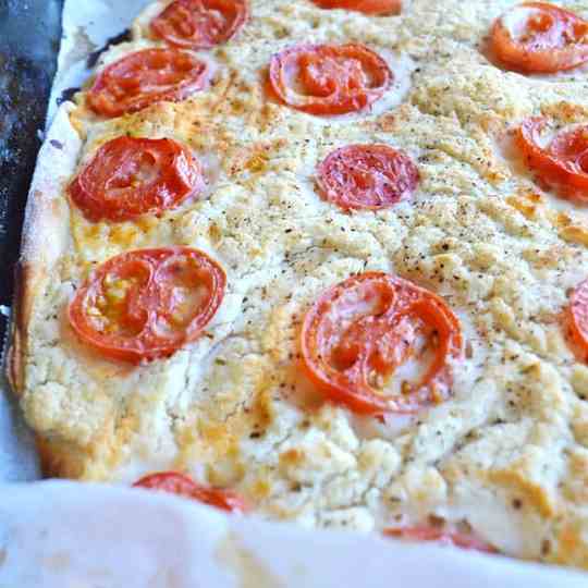 Easy White Bean Sauce Pizza