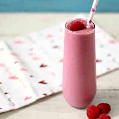 Raspberry Yogurt Smoothie