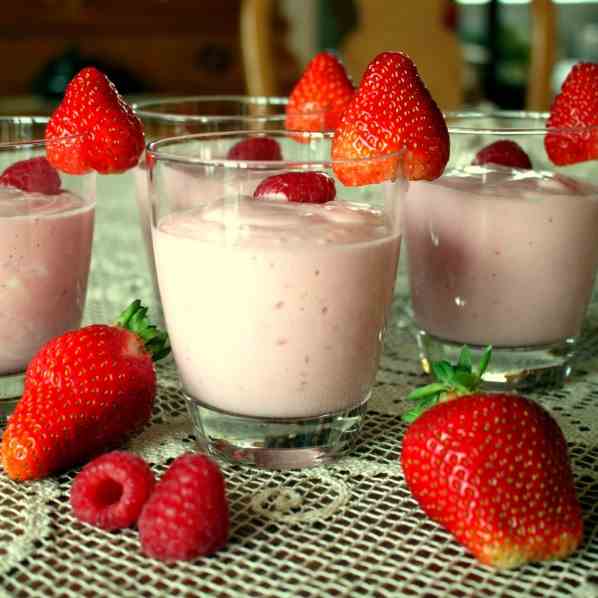 Berry Quark-Curd