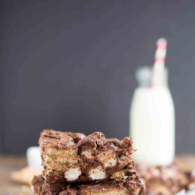 Easy No Bake S'mores Bars