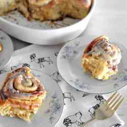 Eggnog cinnamon rolls