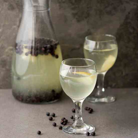 Fermented Juniper Berry Juice