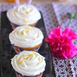Orange cupcakes with Orange Cream Cheese F