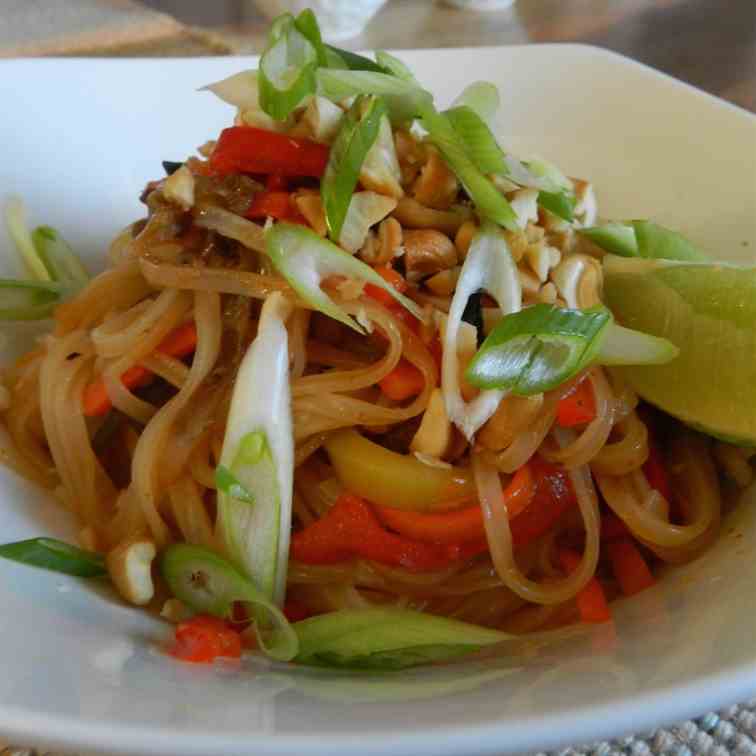 Spicy Cashew Noodles