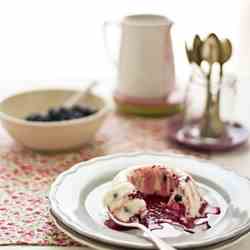 Yogurt and blueberries bavaroise