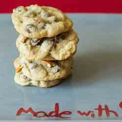 pretzel chocolate chip cookies