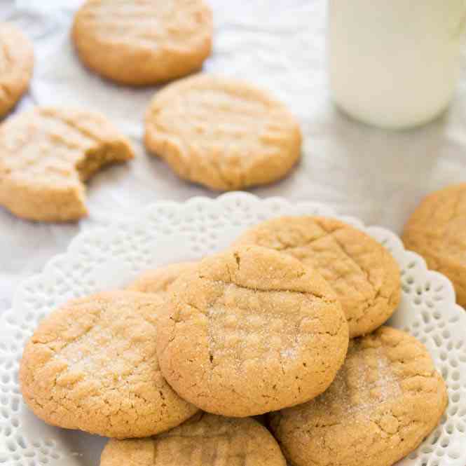 Chewy Peanut Butter Cookies