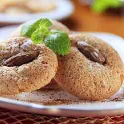 Gluten Free Almond Cookies 