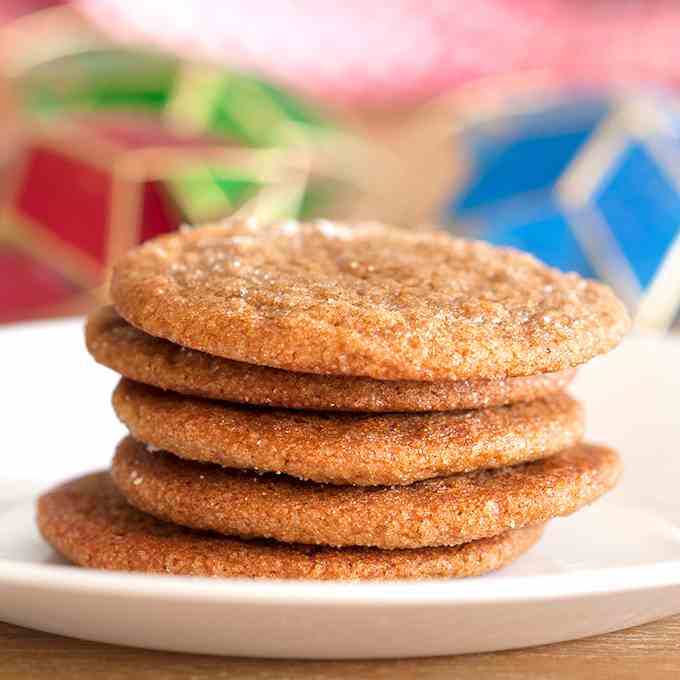 Chewy Ginger Molasses Cookies