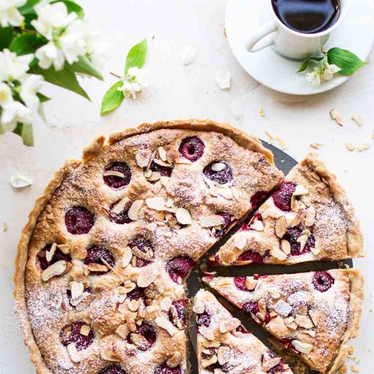 Vegan raspberry bakewell tart