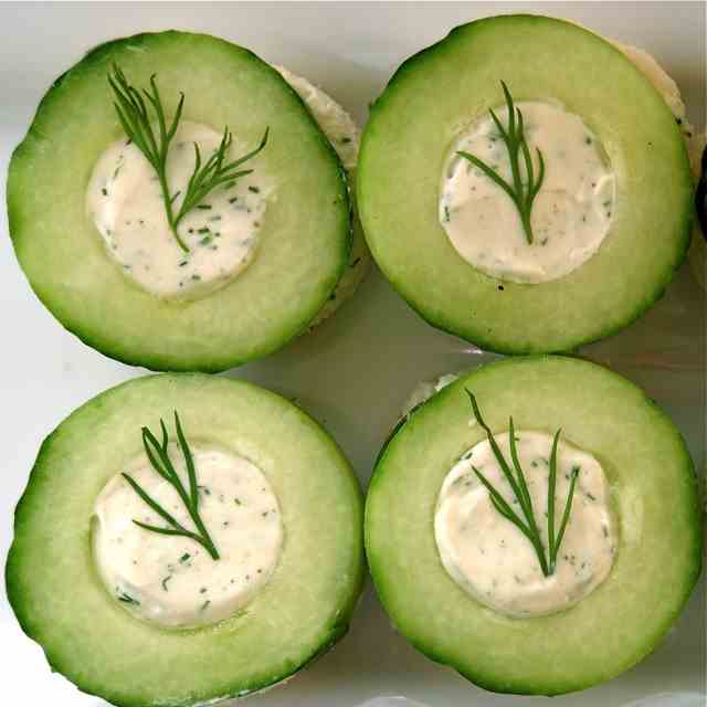 Cucumber Dill Canapés