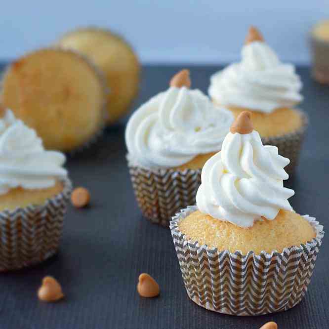 Eggless Butterscotch Cupcakes
