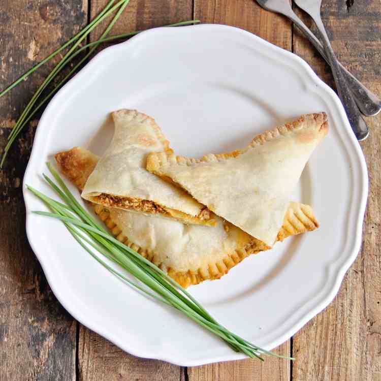 Spanish Empanadas with Roasted Peppers 