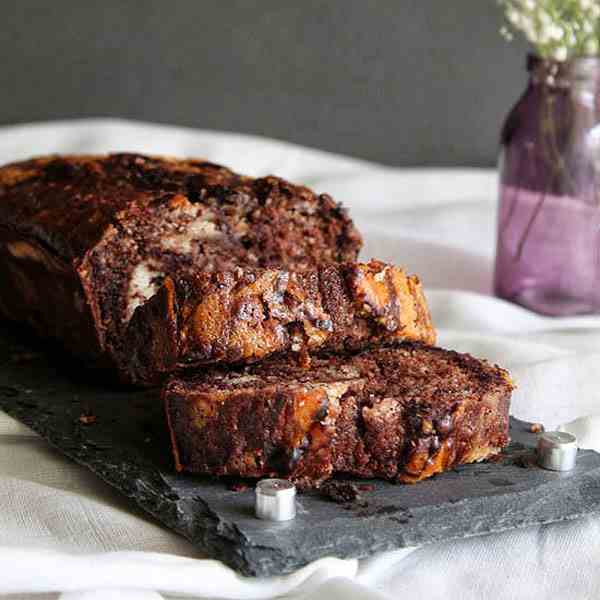 Chocolate chip marble cake