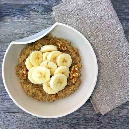 Quinoa Porridge With Banana & Walnuts 