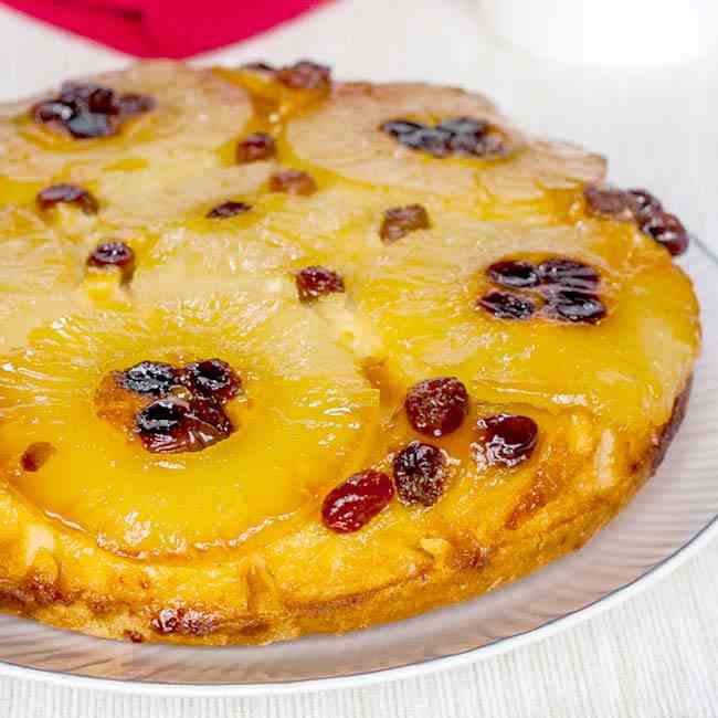 Pineapple upside down cake