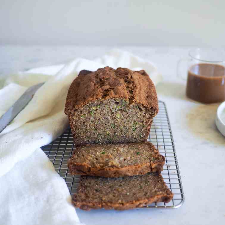 The Best Classic Zucchini Bread