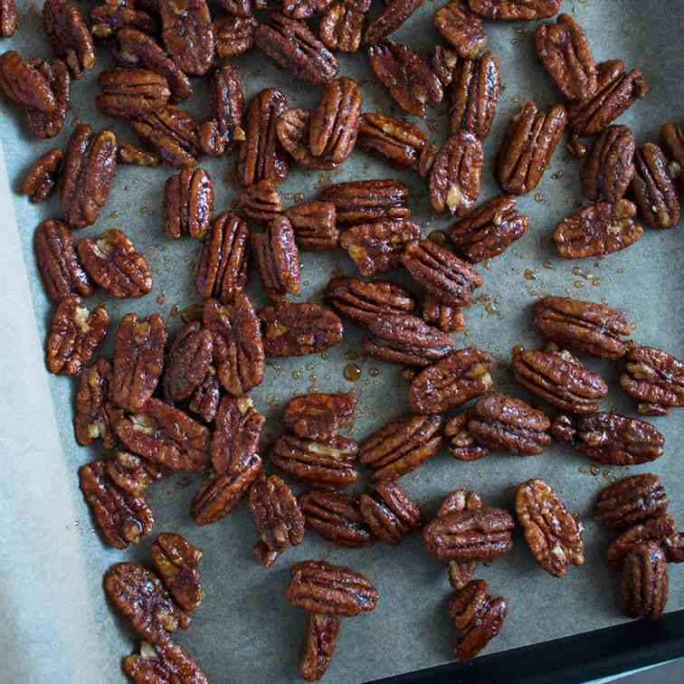 Garam Masala Roasted Pecans