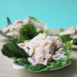 Rice and chicken salad with mint and cilan