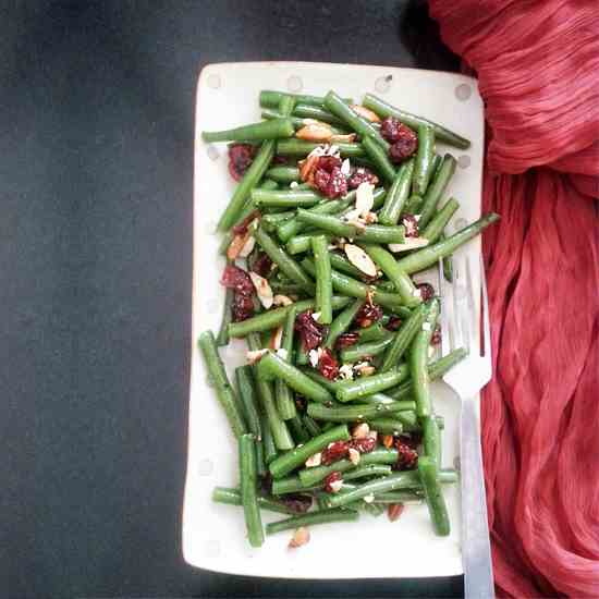 Green beans with nuts and cranberries