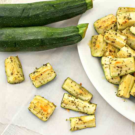 Garlicky Parmesan Roasted Zucchini