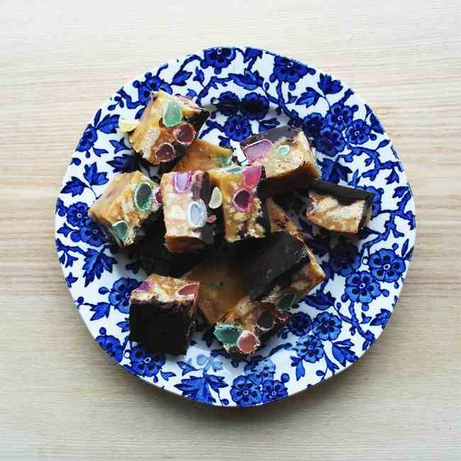 Jelly Bean Tiffin