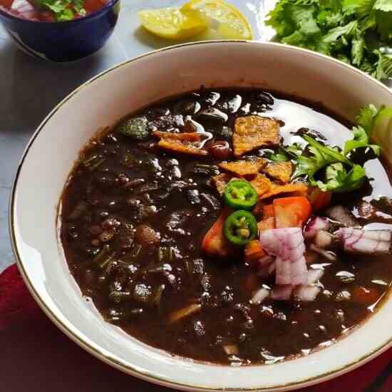 Easy Vegan Black Bean Soup