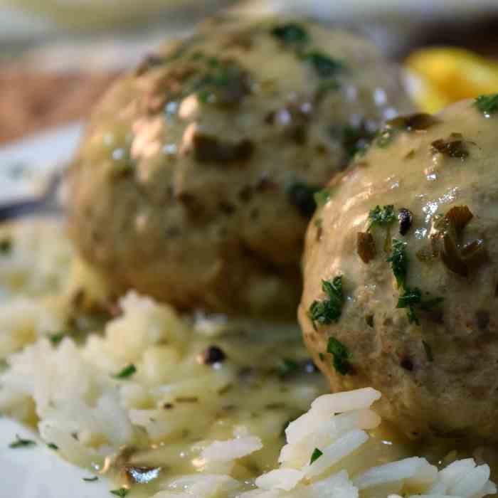 Aunt Emma`s German Meatballs